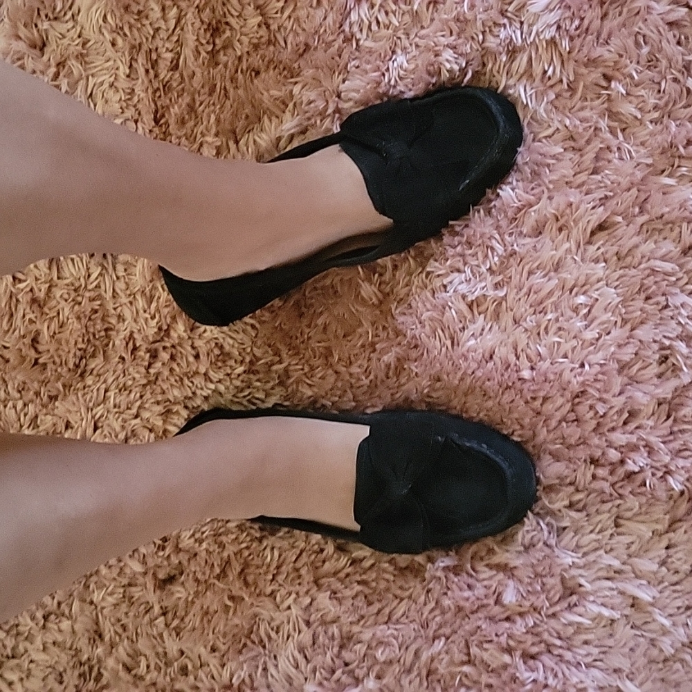 UGG SHOES SZ 7 - Picture 4 of 4